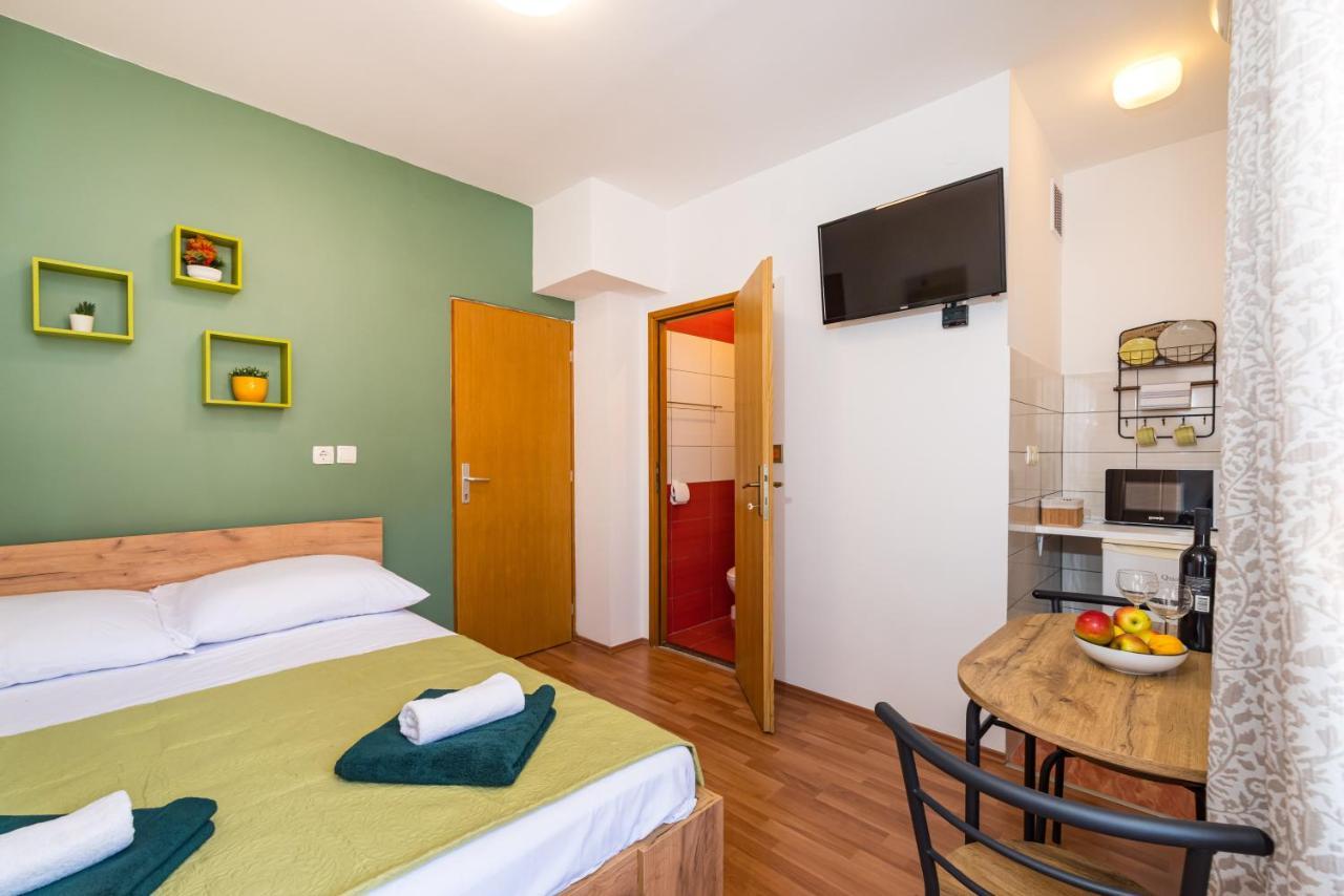 Studio And Rooms Zadar City Wall מראה חיצוני תמונה