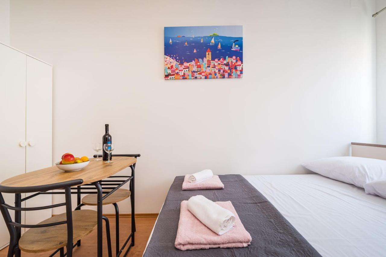 Studio And Rooms Zadar City Wall מראה חיצוני תמונה